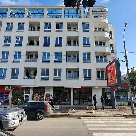 Apartment Colonel 944